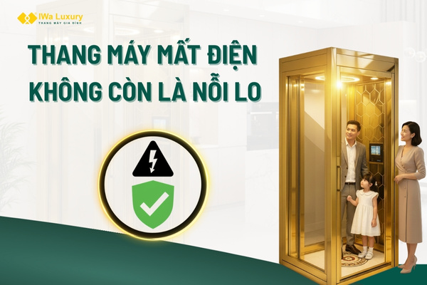 Gia đình sử dụng thang máy an toàn khi mất điện nhờ hệ thống UPS cứu hộ tự động.