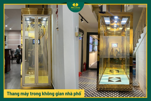 Thang máy gia đình lắp đặt trong không gian nhà phố với thiết kế khung inox vàng sang trọng, hài hòa với không gian sống.